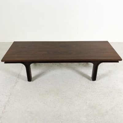 Coffee table, vintage bench in rosewood 1950, by Gianfranco Frattini, Bernini edition.