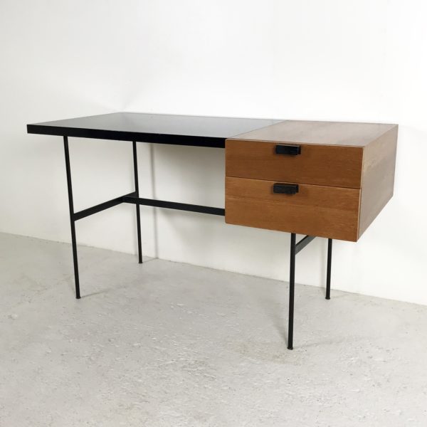 Bureau CM 141, vintage 1950 en chêne, de Pierre Paulin, édité par Thonet.