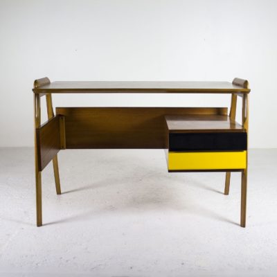 Bureau vintage 1950, en chêne et acajou de Vittorio Dassi.