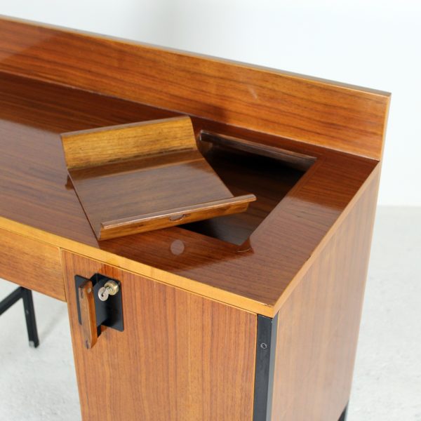 Bureau vintage, années 50, d'Ico Parisi édité par MIM, design italien.