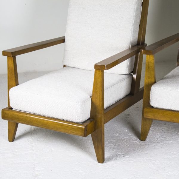 Fauteuils vintage 1946, en chêne et tissu de René Gabriel.