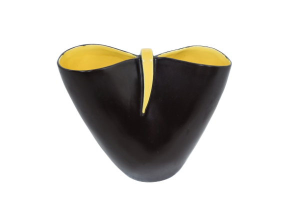 Grand vase vintage 1950, en céramique noire et jaune, signé Revernay.