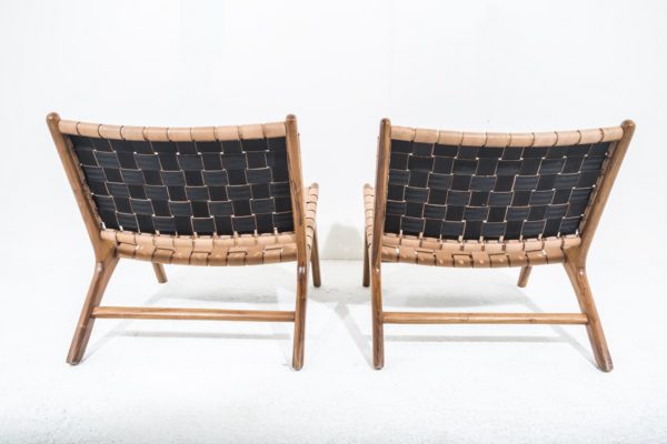 Fauteuils style scandinave, en teck et cuir.