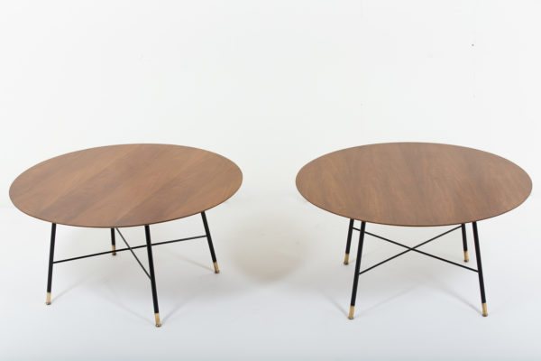 tables vintage des années 50, d'Ico Parisi pour Cassina en noyer, métal laqué noir et laiton