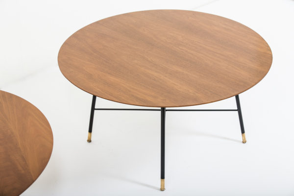 tables vintage des années 50, d'Ico Parisi pour Cassina en noyer, métal laqué noir et laiton