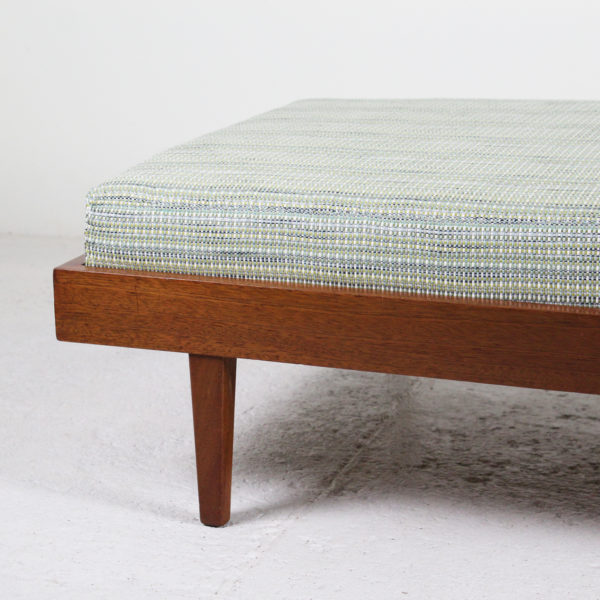 Vintage bench with mahogany slats and foam cushion covered with fabric from the Maison Pierre Frey, 1950s work.