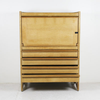 Vintage secretary in oak, by Guillerme and Chambron, made in the 50s.