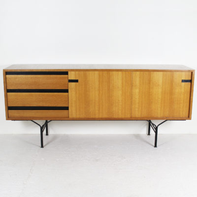 50's vintage enfilade, by Gérard Guermonprez for Magnani, ash structure and black lacquered metal base.