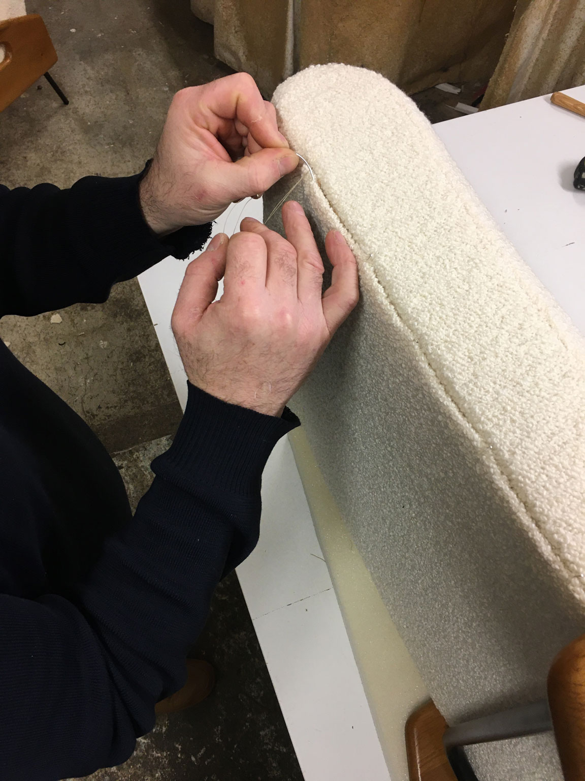 Restauration d'un fauteuil vintage par Atelier 2 pour Emmanuelle Vidal