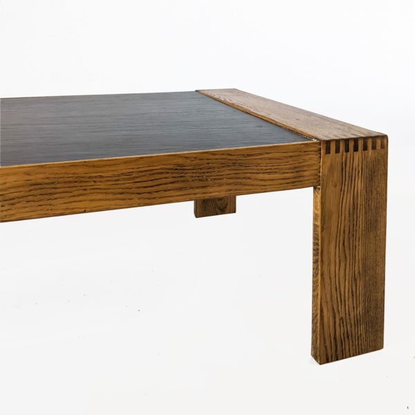 Table basse vintage en ardoise et chêne, 1960 - Emmanuelle Vidal Galerie