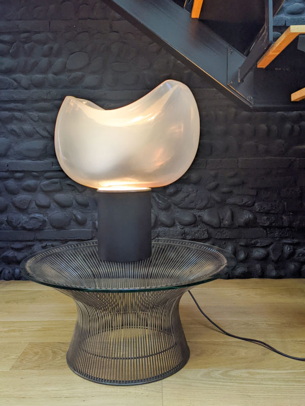 Lampe des années 70, modèle Aghia, Roberto Pamio - Emmanuelle Vidal