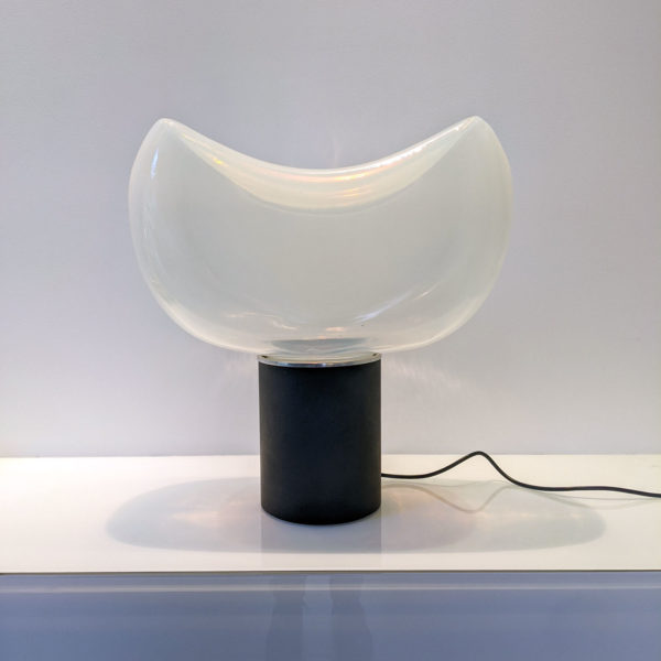 Lampe des années 70, modèle Aghia, Roberto Pamio - Emmanuelle Vidal