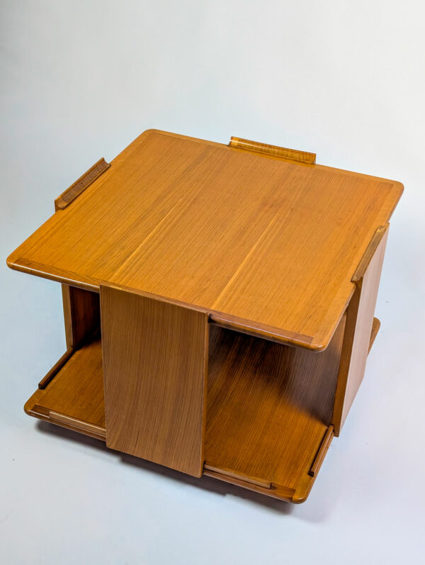 Table à roulettes en chêne blond, 1970 – Image 3