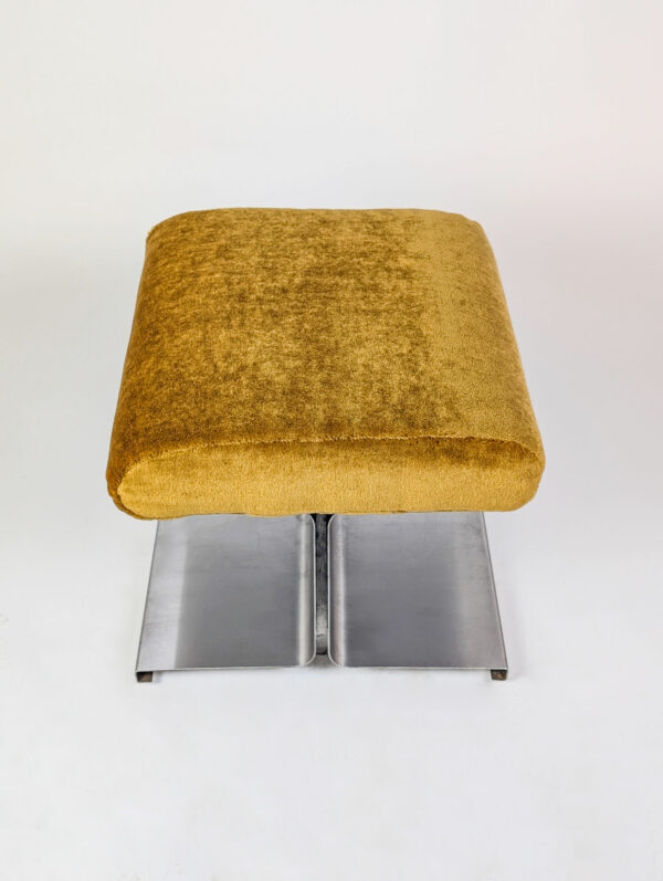Table basse et tabouret en inox, bureau d'étude Roche Bobois, 1970 – Image 9