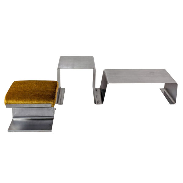 Table basse et tabouret en inox, bureau d'étude Roche Bobois, 1970