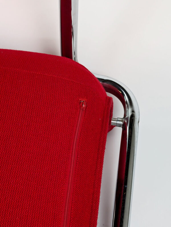 Série de quatre fauteuils italiens en métal chromé et tissu, 1970 – Image 9