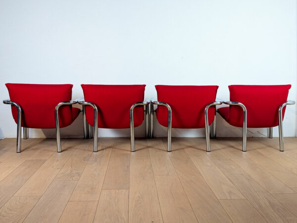 Série de quatre fauteuils italiens en métal chromé et tissu, 1970 – Image 10